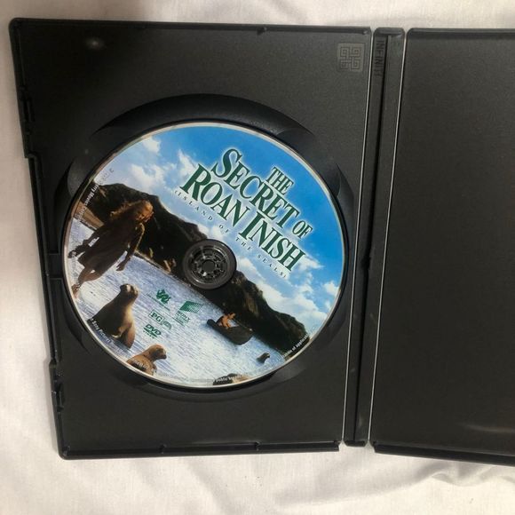 The Secret of Roan Inish Island of the Seals DVD - Picture 3 of 3